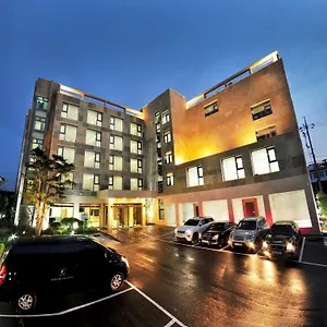 **** Hotel Black Sands South Korea