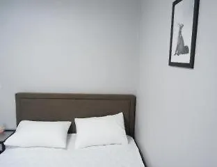 機場民宿 2*, 釜山