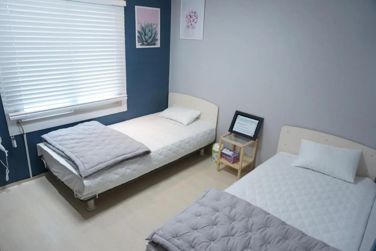Гостевой дом Airport Guesthouse Пусан