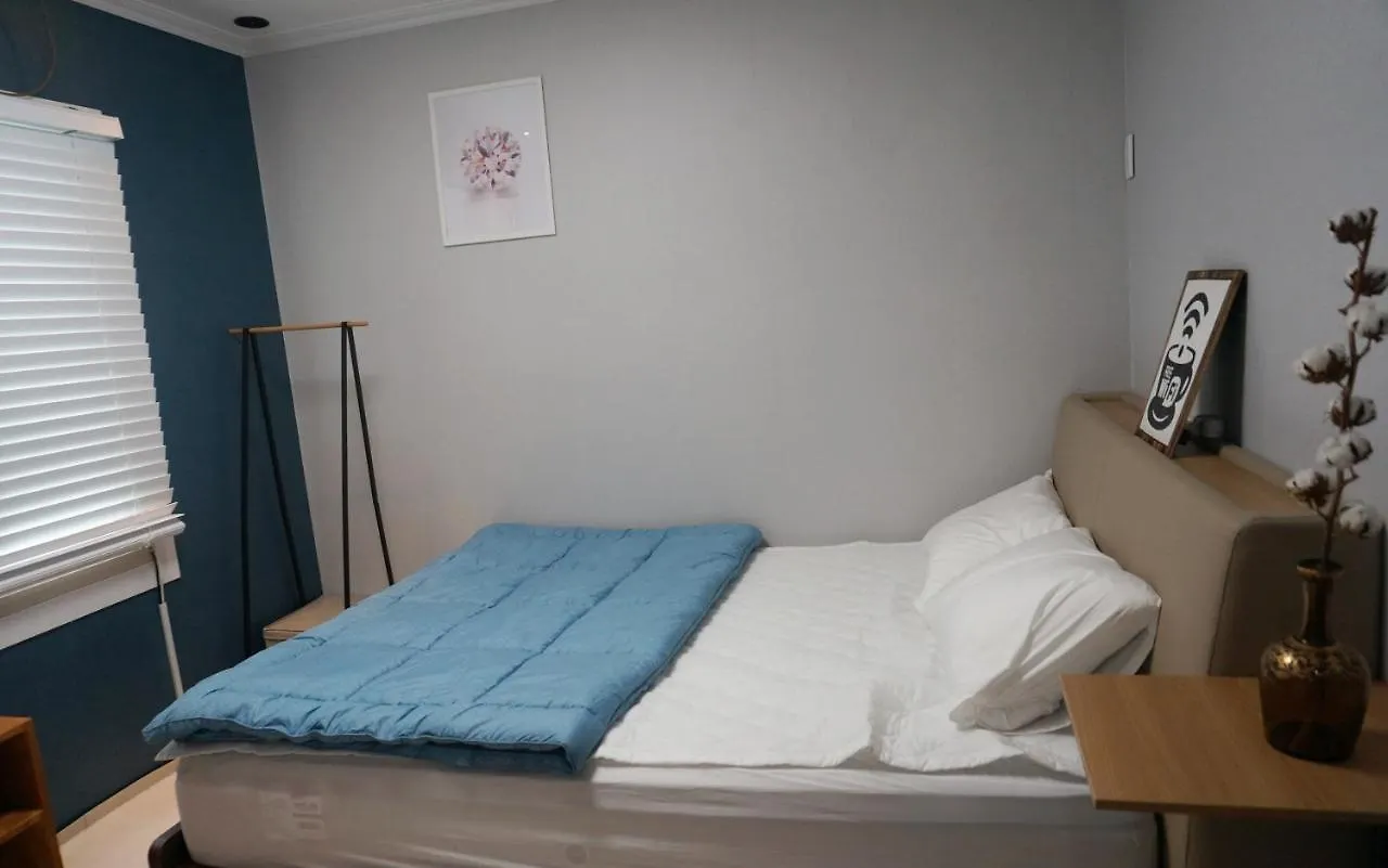 Airport Guesthouse Пусан